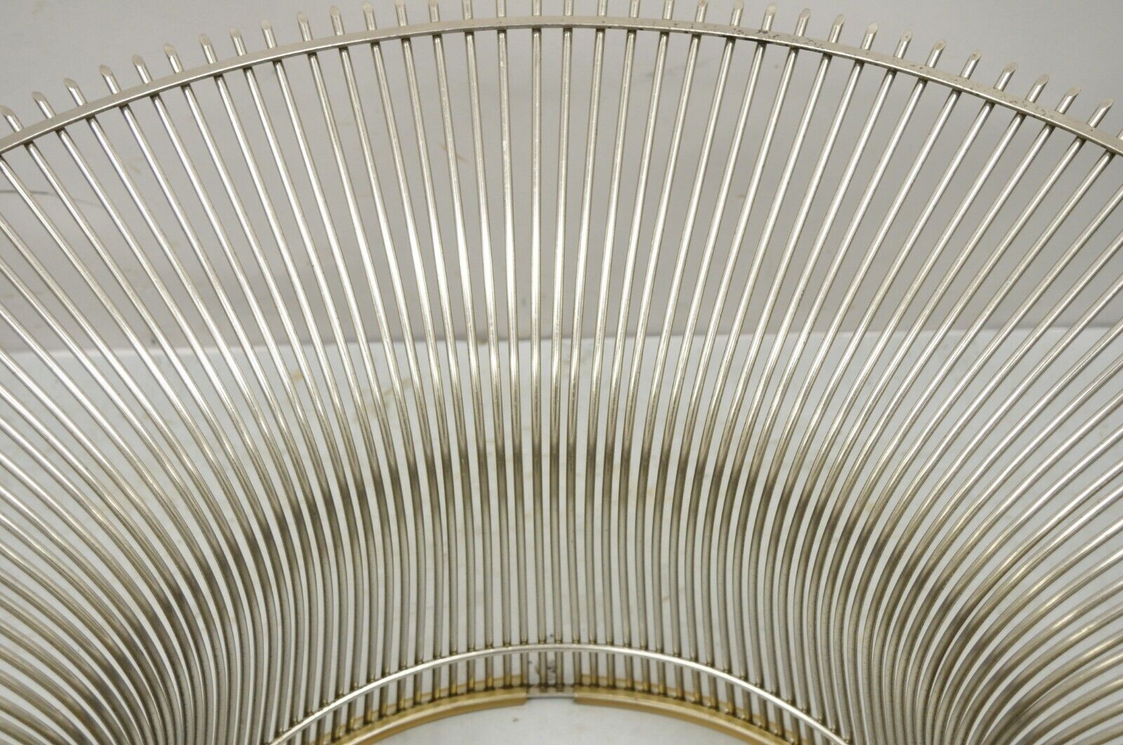 Vintage Warren Platner For Knoll Chrome Steel Wire Round Marble Top Coffee Table