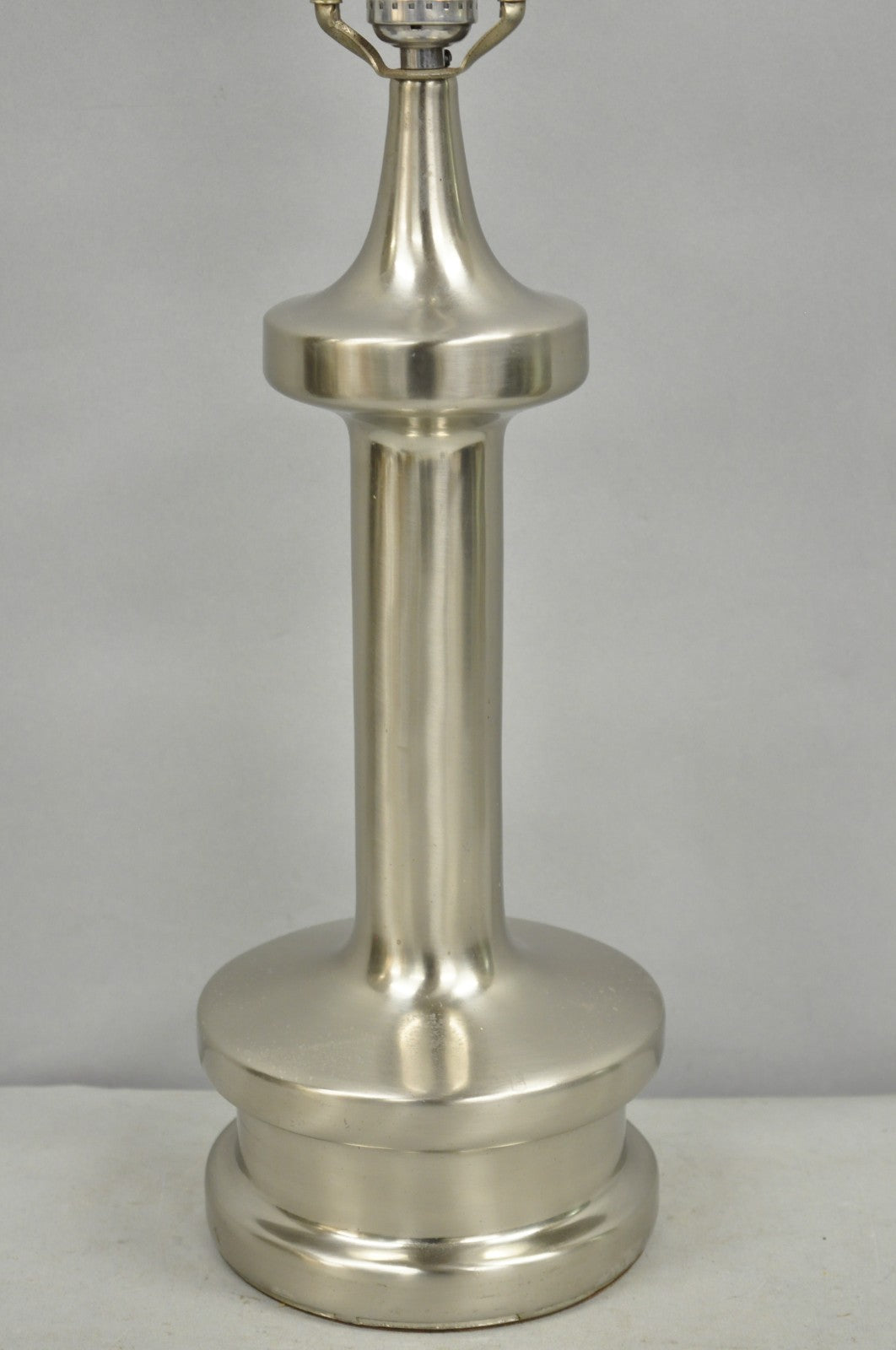Vintage Mid Century Modern Sculpted Steel Metal "Bishop" Table Lamp by Laurel