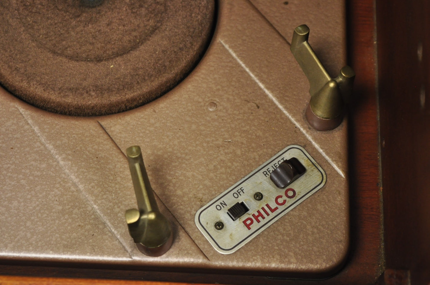 Antique Philco Tube Radio Table Record Player Mahogany Case Model 46-1203