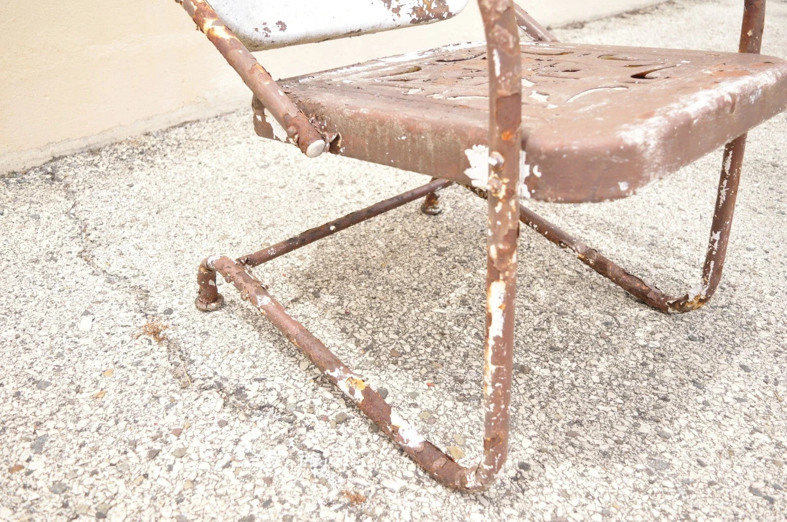 Antique Art Deco Brown Distress Painted Bouncer Patio Porch Lounge Chair