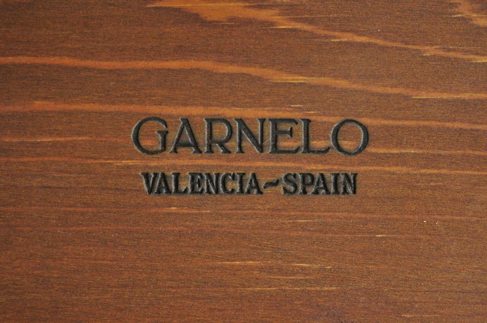 Villa Garnelo Crotch Mahogany Empire Style 4 Drawer Commode Dresser
