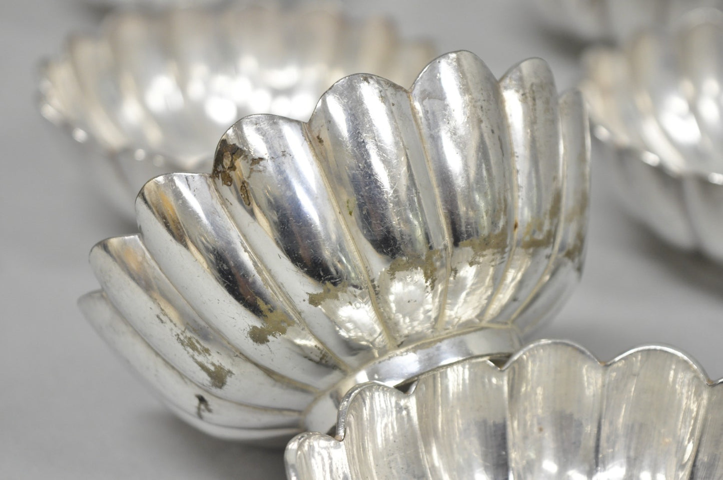 Vintage Regency Style Silver Plated Scalloped Stacking Nut Dish Bowl - Set of 8