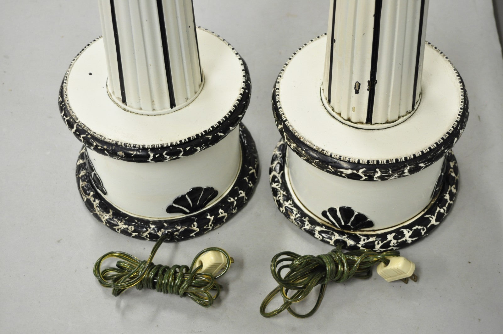 Vintage Hollywood Regency Lotus Leaf Black & White Metal Column Table Lamps Pair