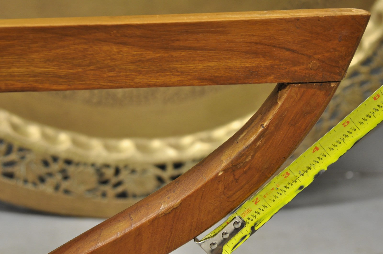 Vintage Moroccan 40" Round Brass Tray Top Teak Folding Spider Leg Coffee Table