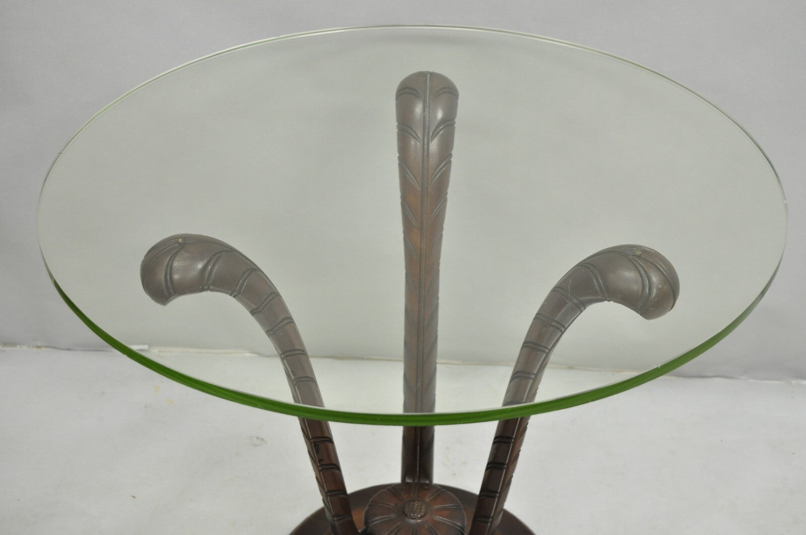 Vintage Grosfeld House Hollywood Regency Carved Mahogany Plume Round Side Table