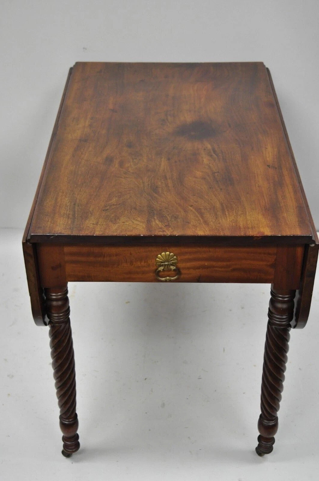 Antique 19th C. Sheraton Mahogany Turn Carved Spiral Leg Drop Leaf Dining Table