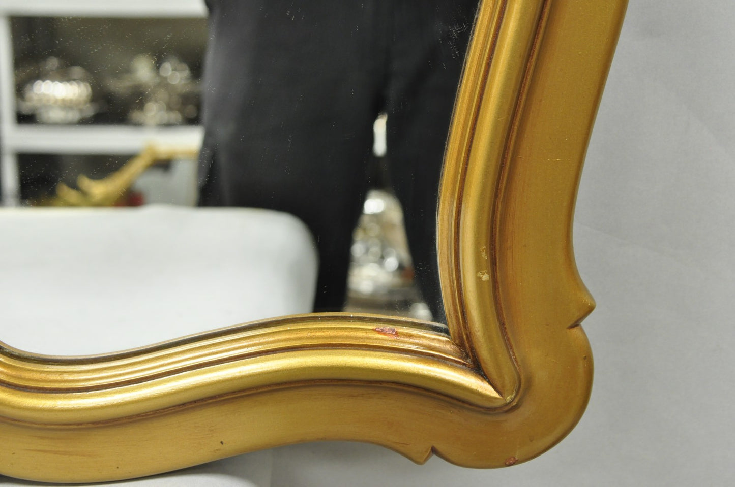 Vintage Hollywood Regency Gold Scalloped Serpentine Wood Frame Wall Mirror