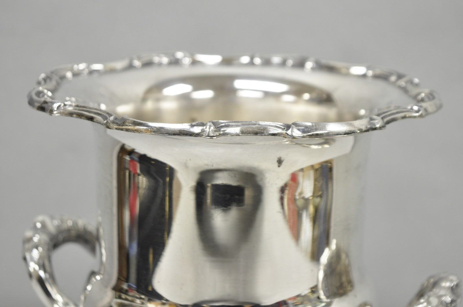 Vintage Leonard Silver Plated Trophy Cup Urn Champagne Chiller Bar Ice Bucket