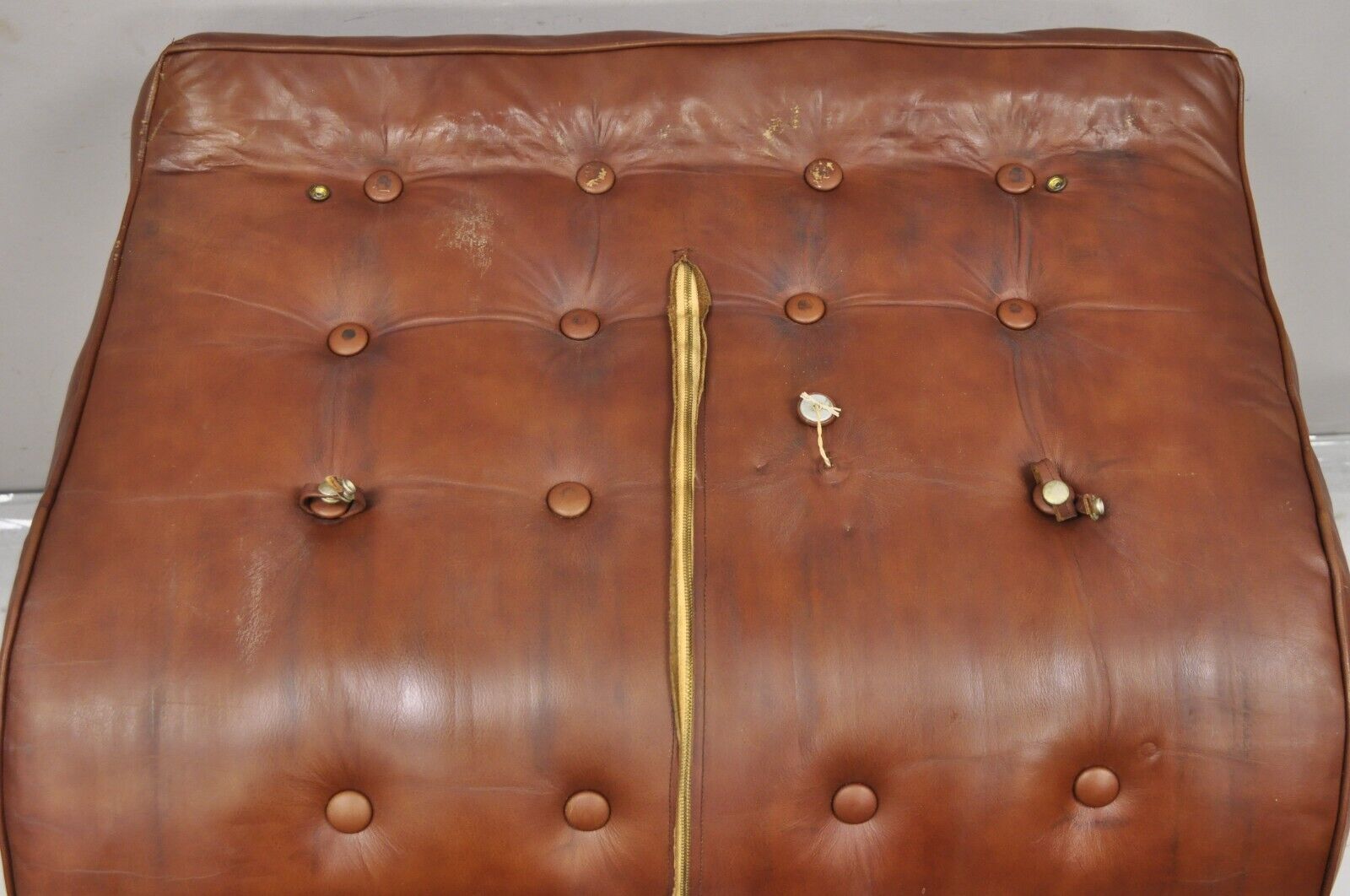 "New York" Brown Leather Lounge Chair by Katavolos Littell Kelley for Laverne