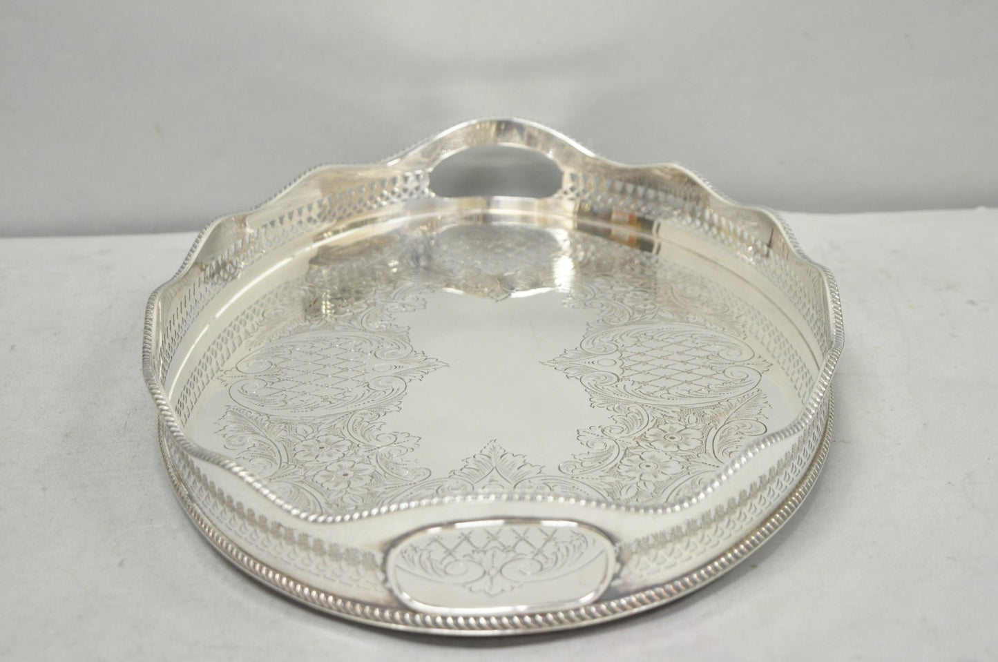 Vintage Israel Freeman and Son English Edwardian Oval Silver Plated Platter Tray