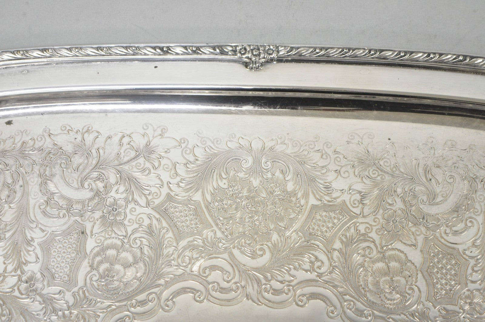Vintage 1847 Rogers Bros Heritage 9492 Large Silver Plated Serving Platter Tray
