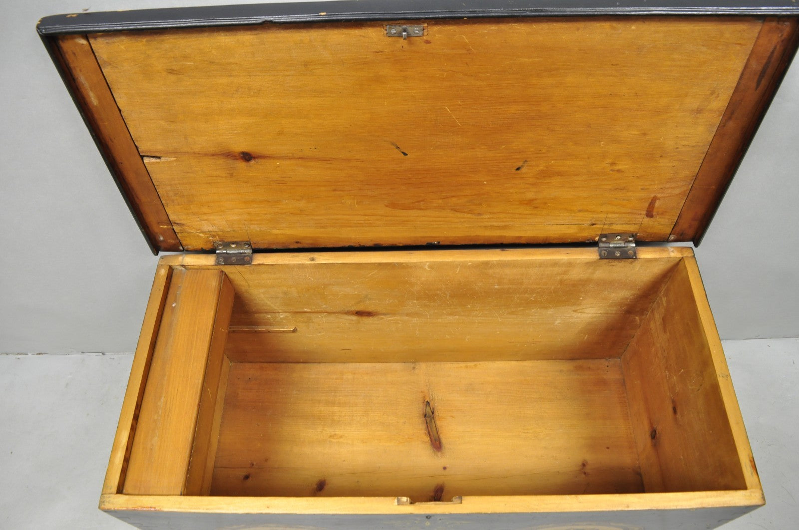 Antique Pennsylvania Dutch Colonial Blue Hand Painted Blanket Chest Trunk