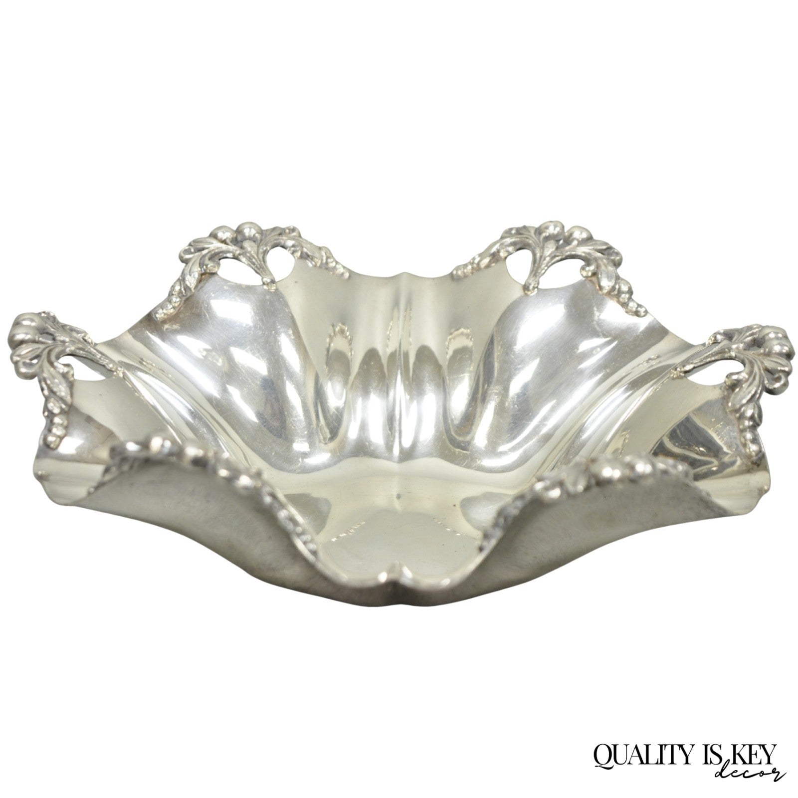 Vintage Victorian Silver Plated Scalloped Candy Dish Fruit Bowl Berry Design