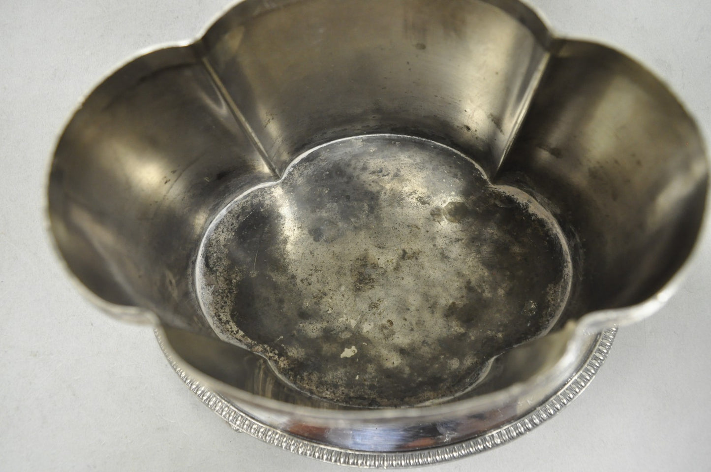 Antique Victorian Silver Plated Etched Footed Hinged Biscuit Barrel Jar on Stand