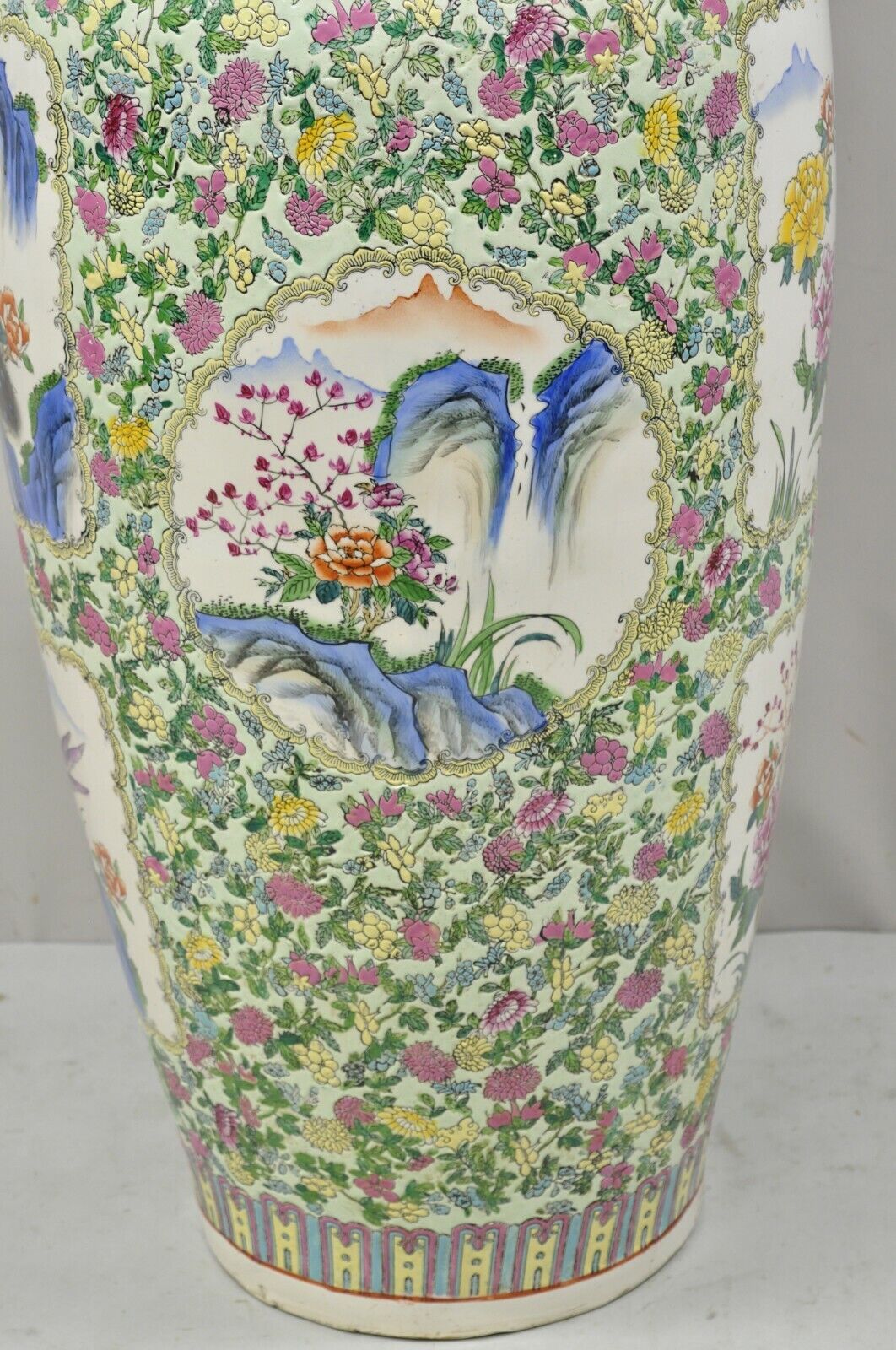 Vintage Chinese Export 49 Large Peacock Rose Medallion Porcelain Palace Urn Vase