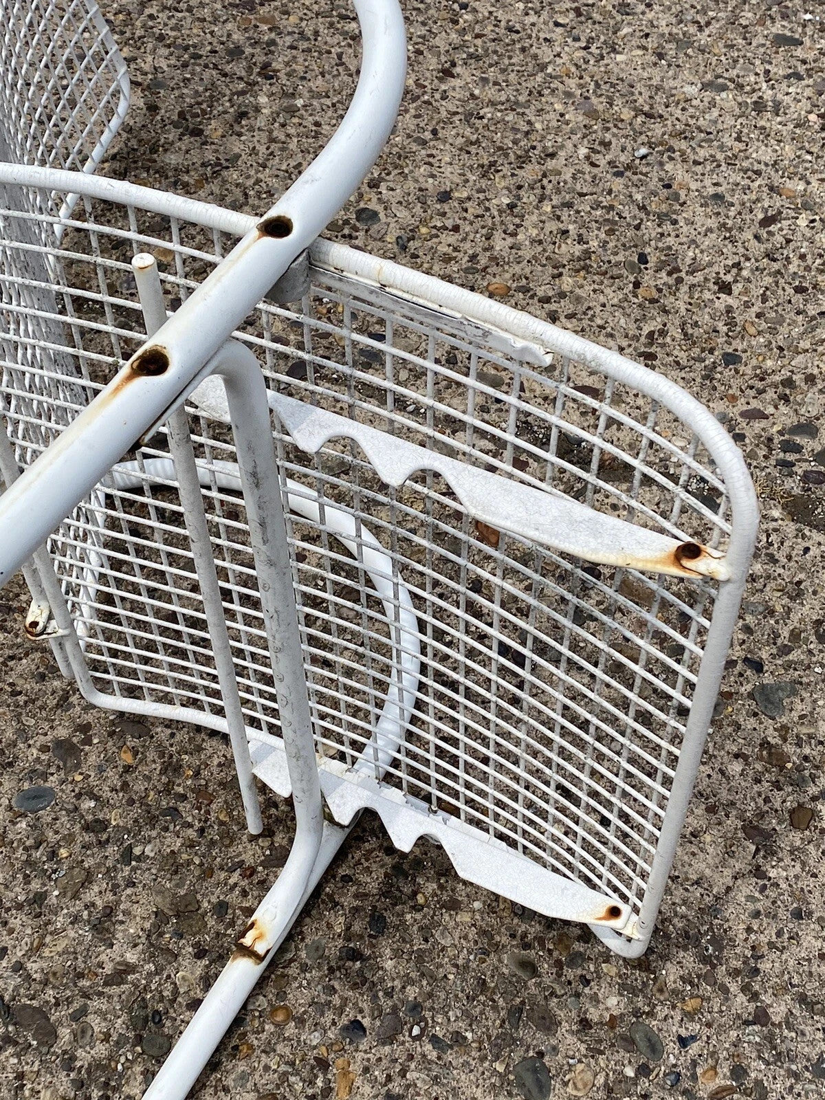Vintage Mid Century Modern Reclining Wrought Iron Sculptural Patio Lounge Chair