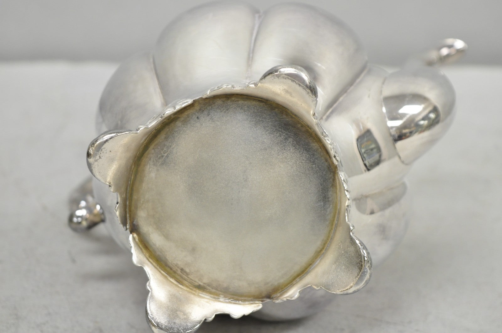 Vintage Victorian Silver Plated Bulbous Footed Tea Pot Tea Kettle