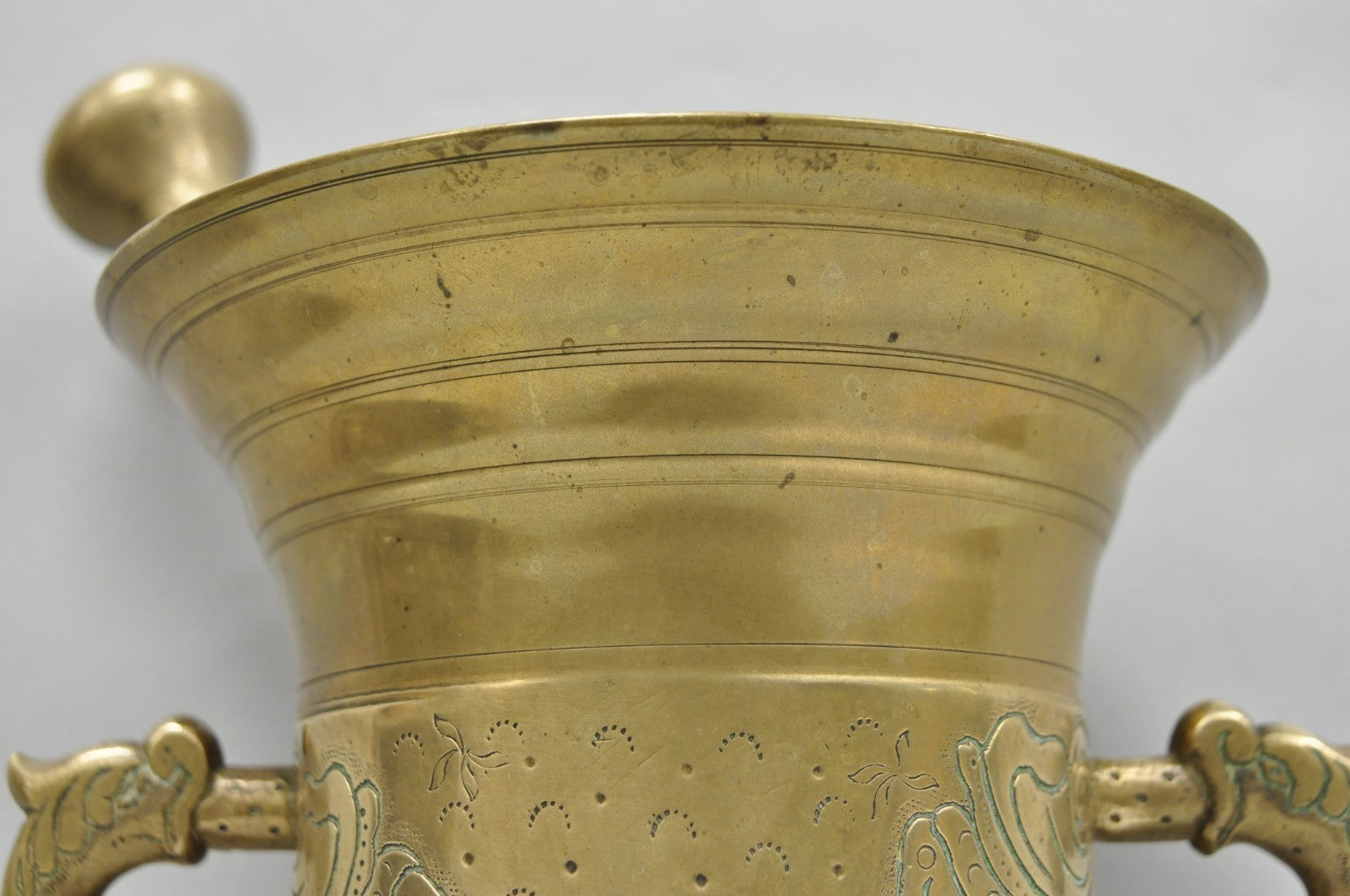 Vintage Primitive Solid Brass Mortar & Pestle Apothecary Medicine Herb Grinder