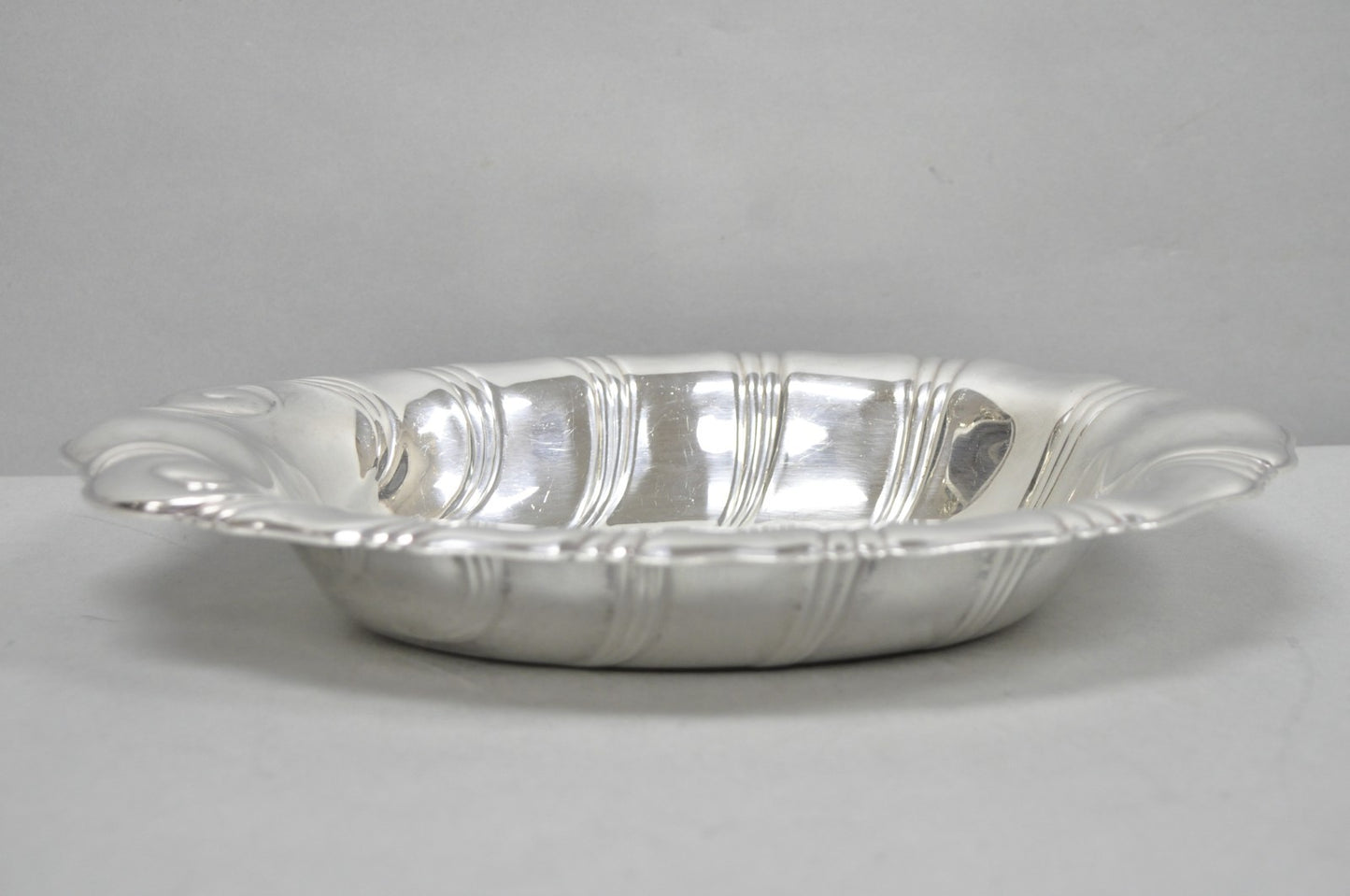 Vintage Rogers Bros "Neptune" 9312 Silver Plated Clam Shell Candy Dish Bowl