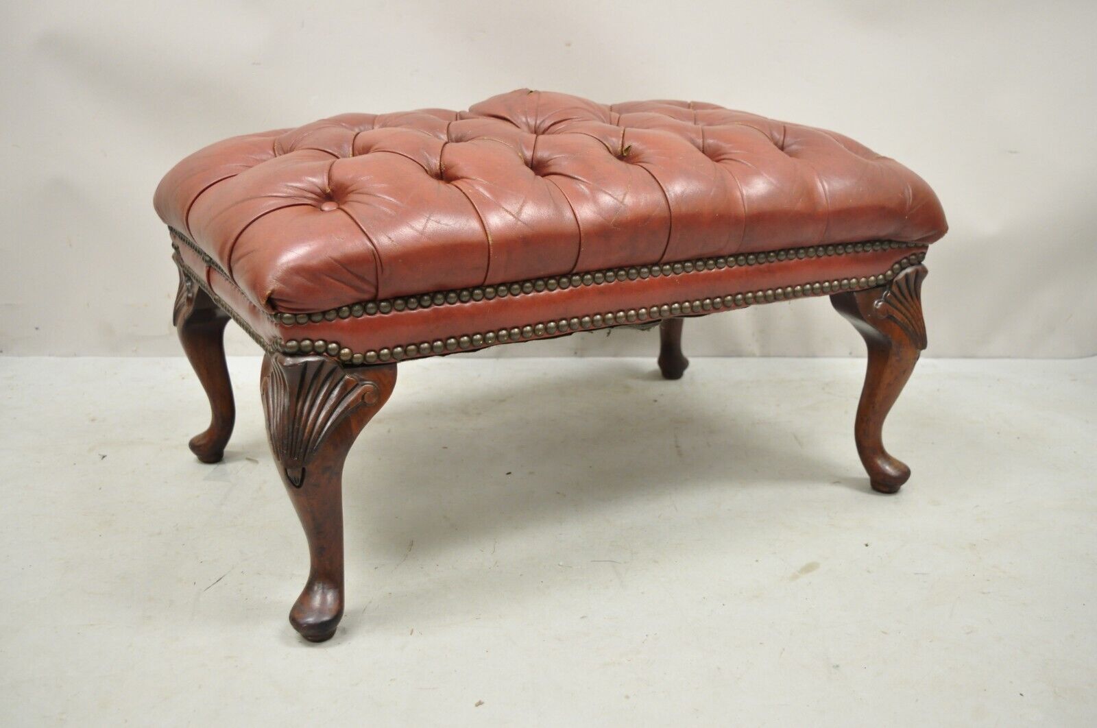 Vtg Brown Leather English Chesterfield Queen Anne Style Tufted Ottoman Footstool