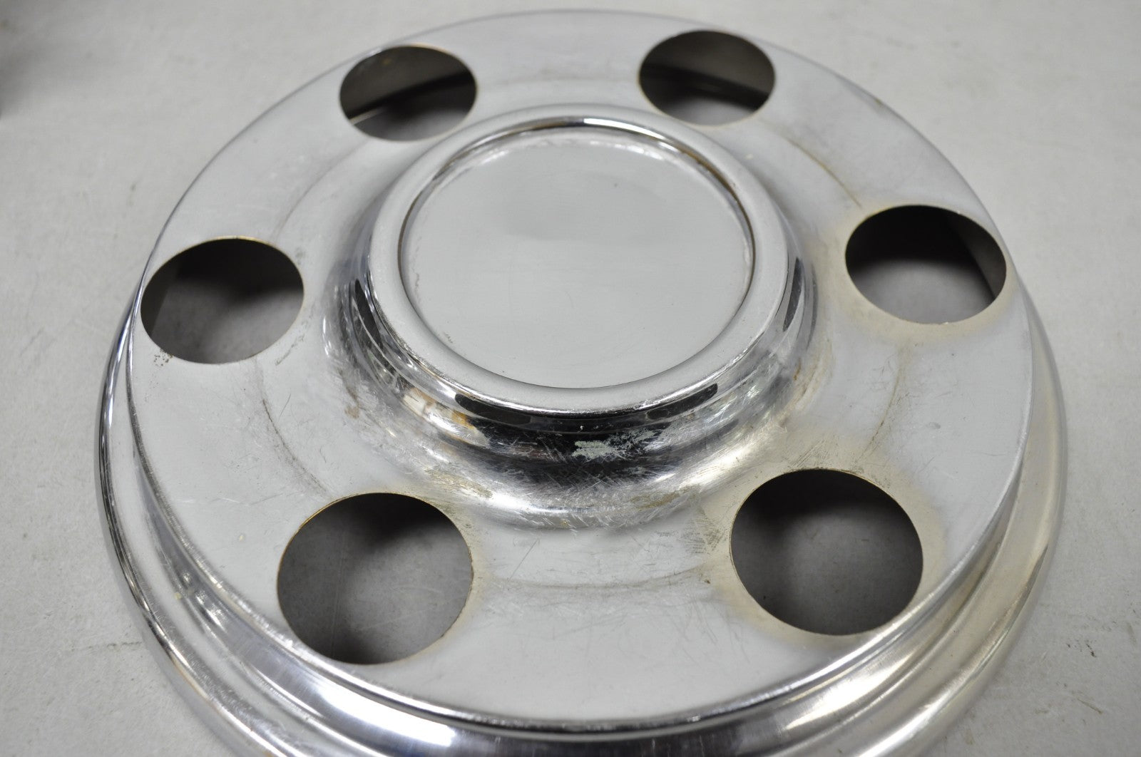 Vintage Art Deco Figural Chrome Metal Barware Samovar Decanter w/ Shot Glasses