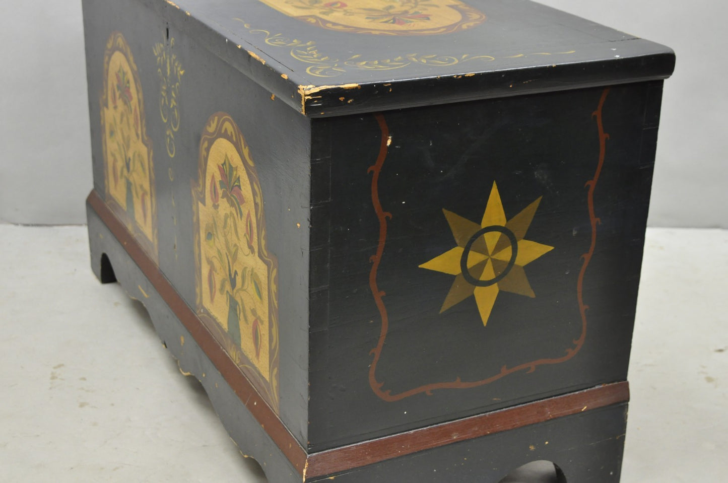 Antique Pennsylvania Dutch Colonial Blue Hand Painted Blanket Chest Trunk