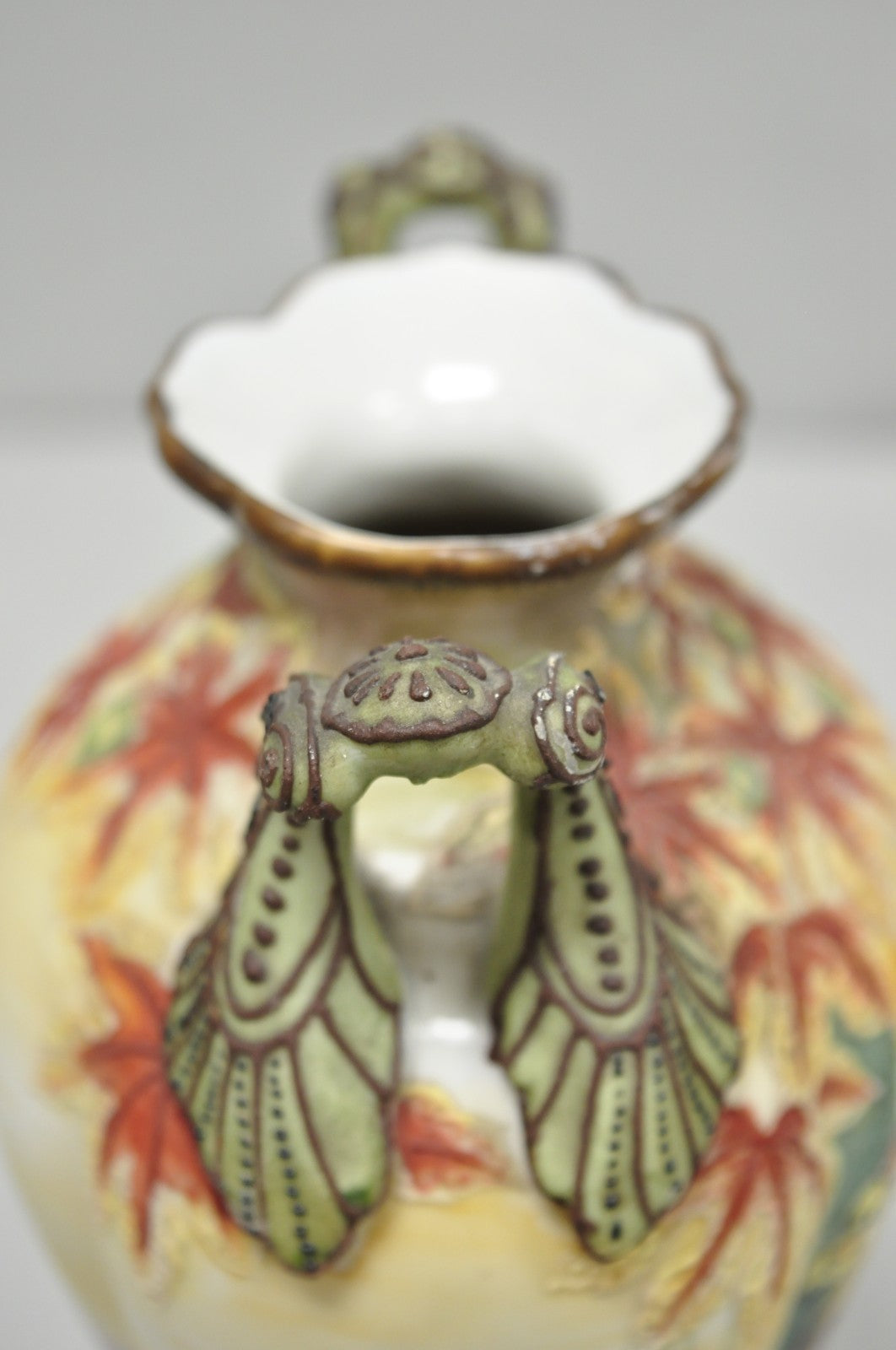 Antique Nippon Hand Painted Porcelain Moriage Twin Handle Countryside Scene Vase