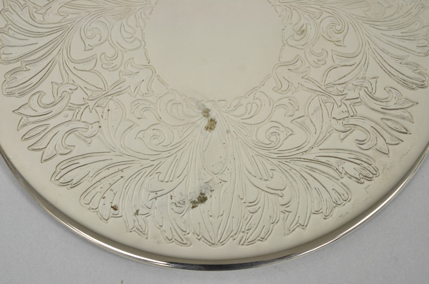 Vintage Mid Century Silver Plated 8" Round Leafy Scroll Design Pot Trivet