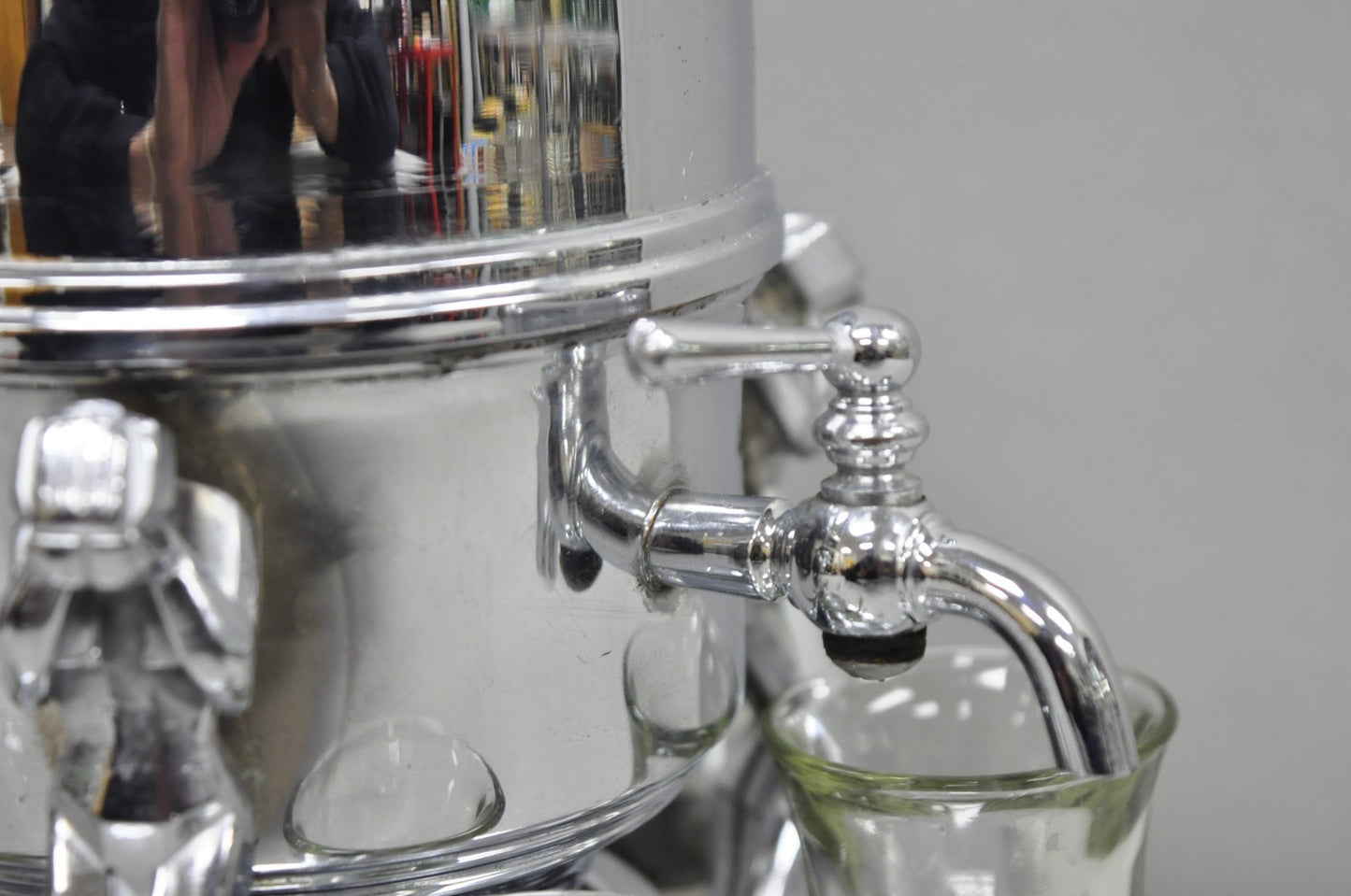 Vintage Art Deco Figural Chrome Metal Barware Samovar Decanter w/ Shot Glasses