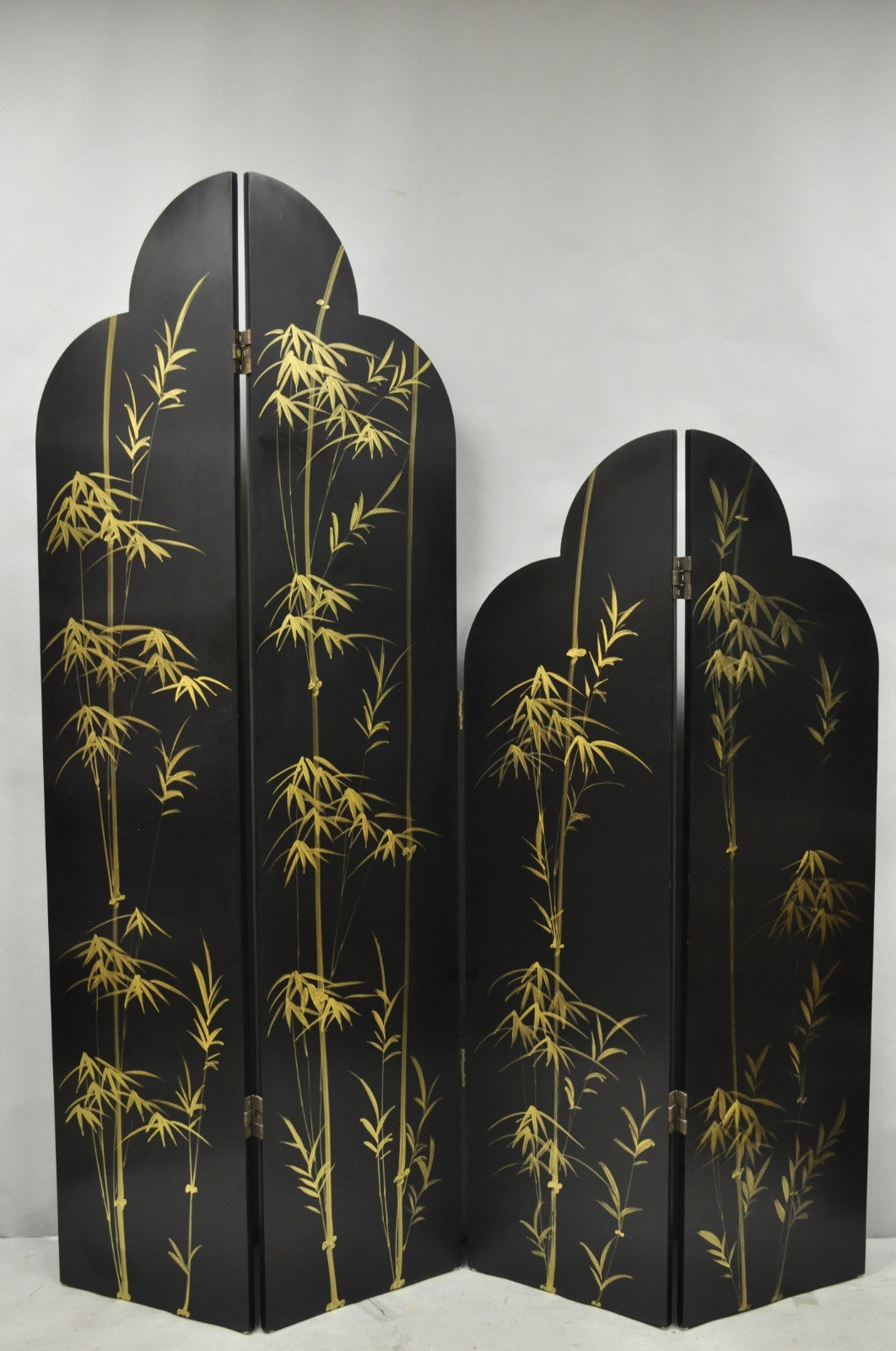 Decorator Chinoiserie Black Lacquer Oriental Painted 4 Panel Room Divider Screen