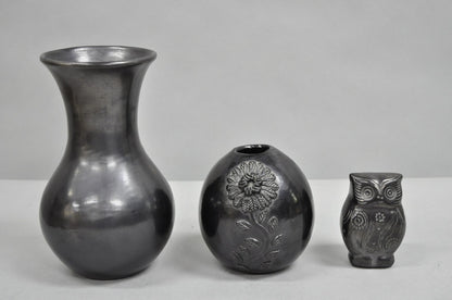 Dona Rosa Barro Negro Black Pottery 5" Flower Bud Vase Mexico Mid Century Modern