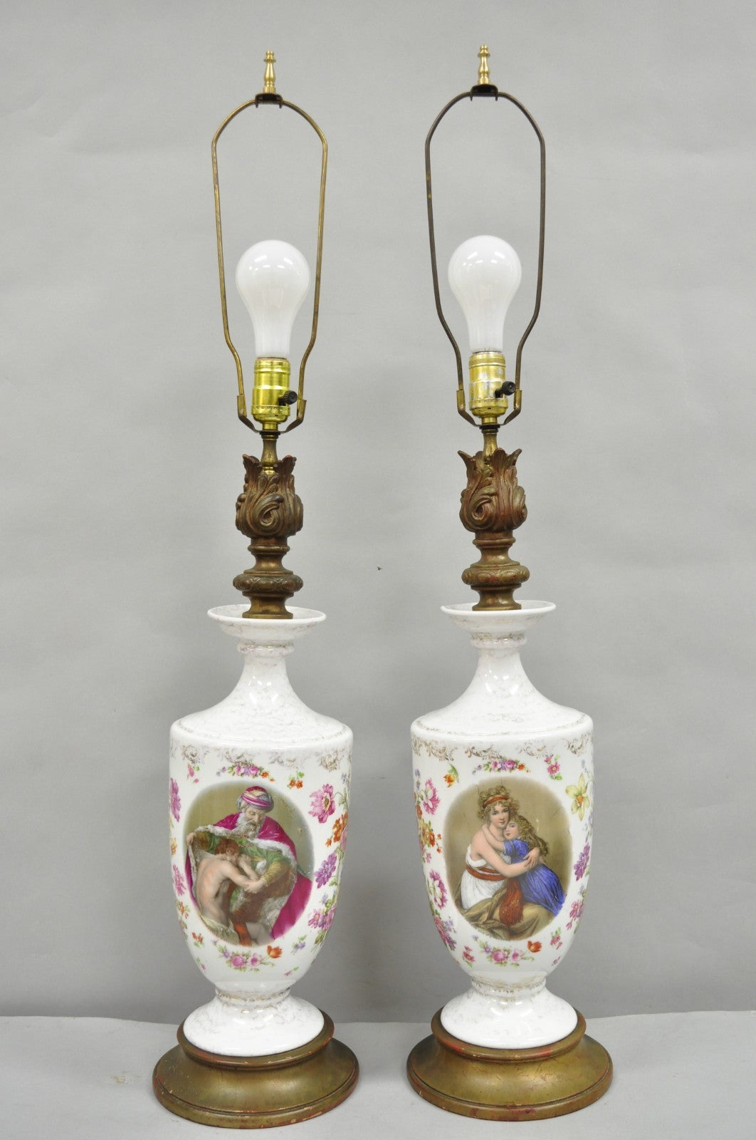 Antique French Renaissance Victorian Porcelain Urn Figural Cameo Table Lamp Pair