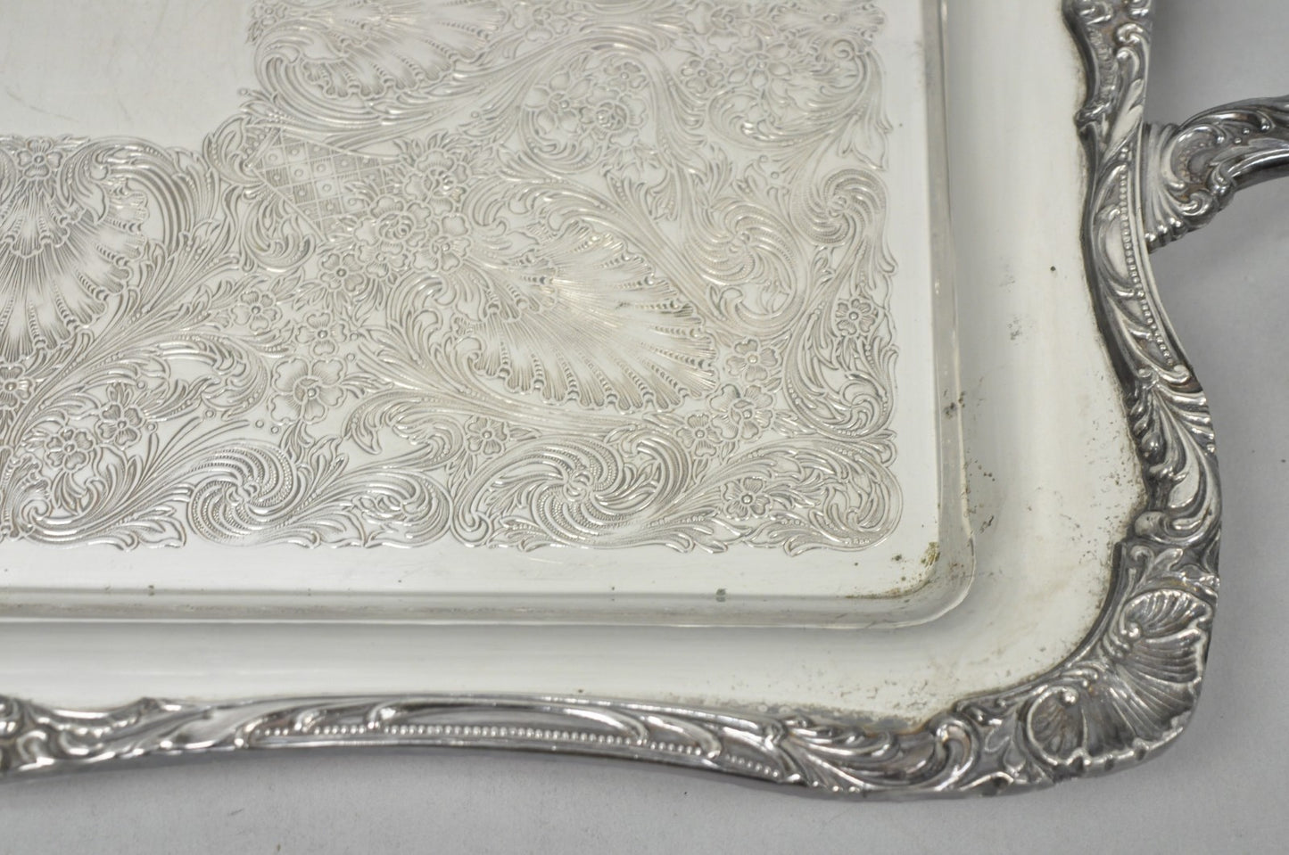 Vintage WM Rogers 290 Silver Plated Twin Handle Footed Bar Serving Platter Tray