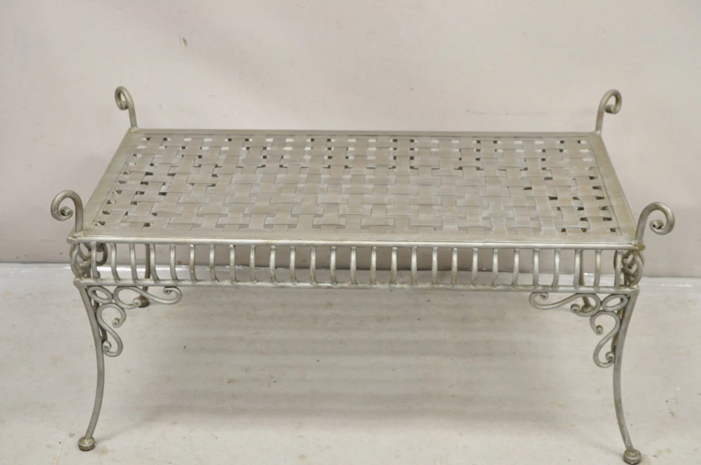 Decorator Wrought Iron Scrolling French Country Style Gray Lattice Bench