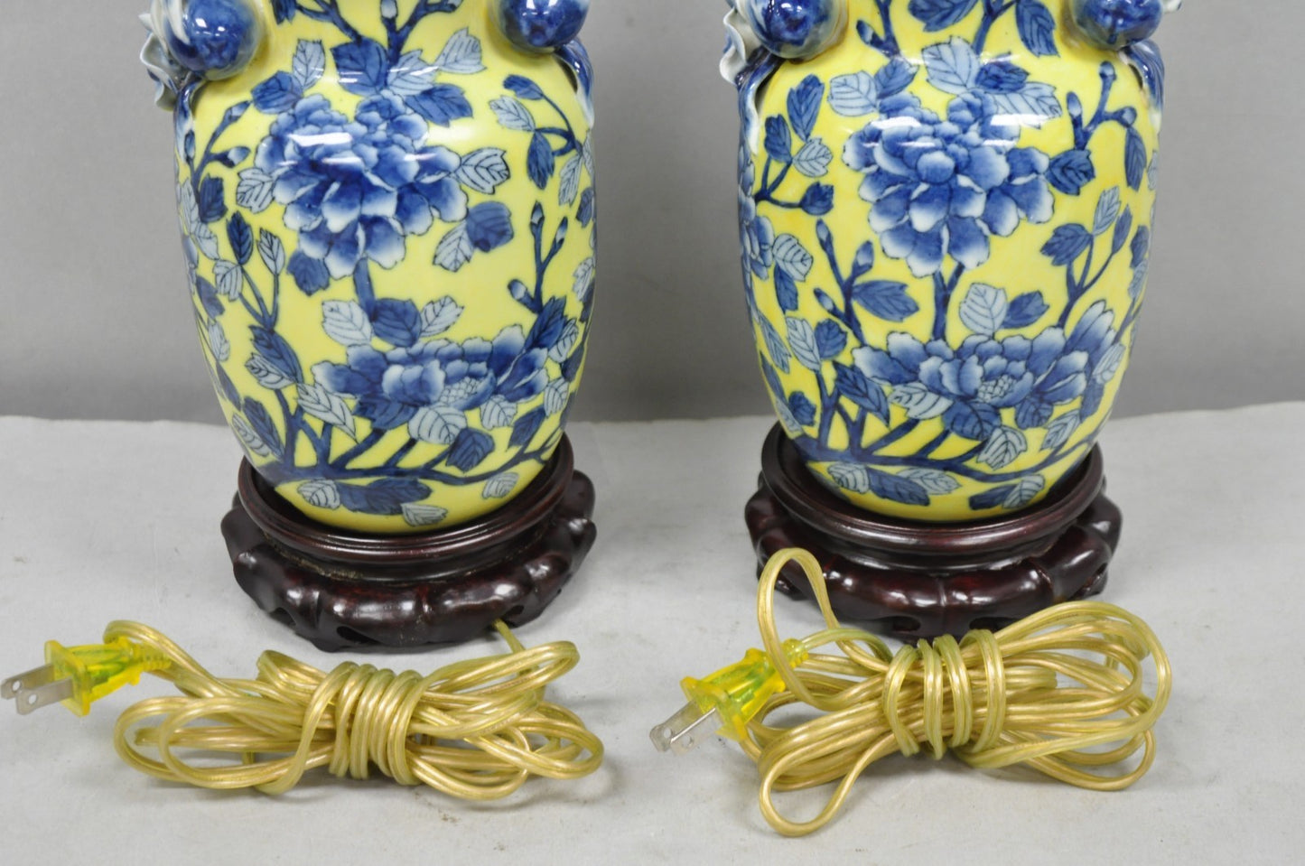 Vintage Chinoiserie Chinese Blue & Yellow Flower Small Porcelain Table Lamp Pair