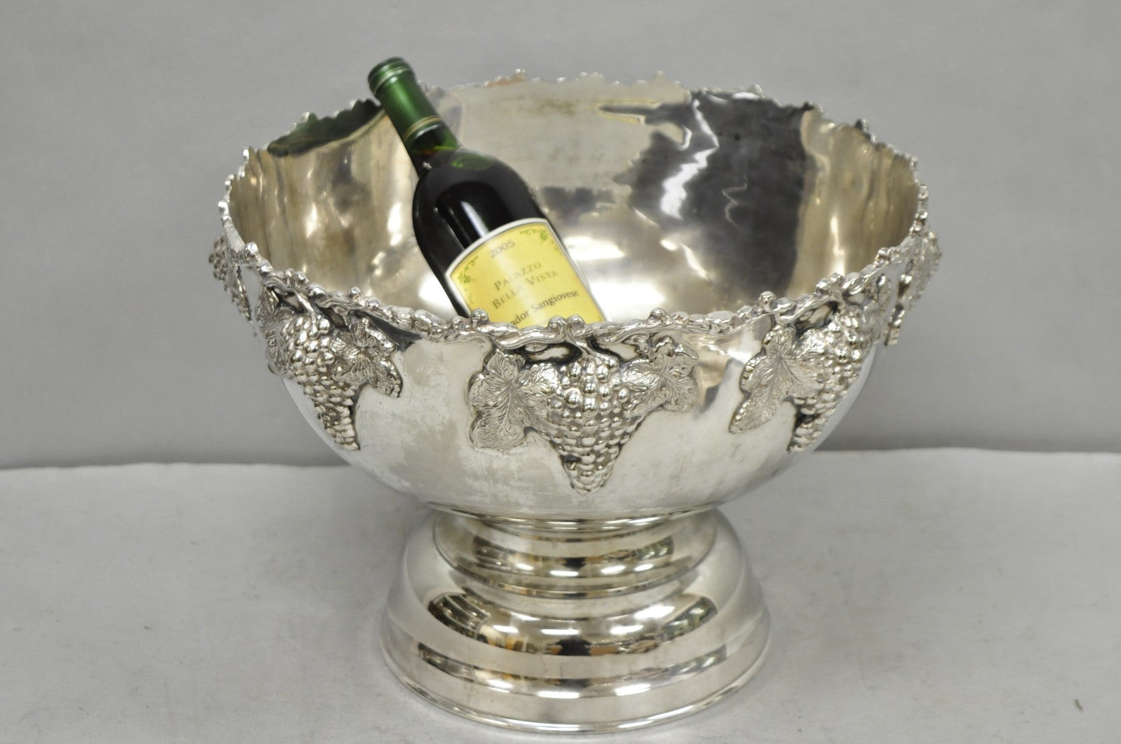 Vintage Grapevine Cluster Silver Plated Footed Punch Bowl Champagne Ice Bucket
