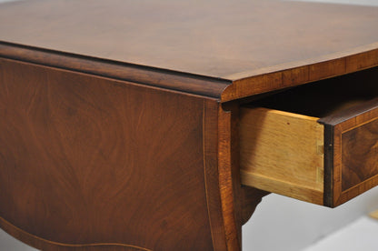 Vintage Baker Hepplewhite Style Mahogany Pembroke Dropleaf Lamp Side Table