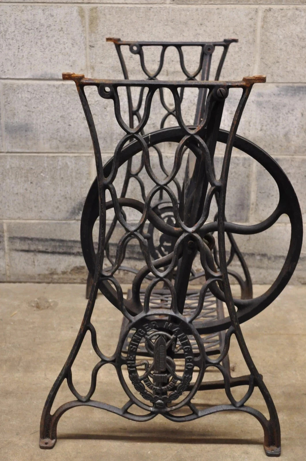 Antique Cast Iron Singer Treadle Sewing Machine Base Oval Marble Console Table