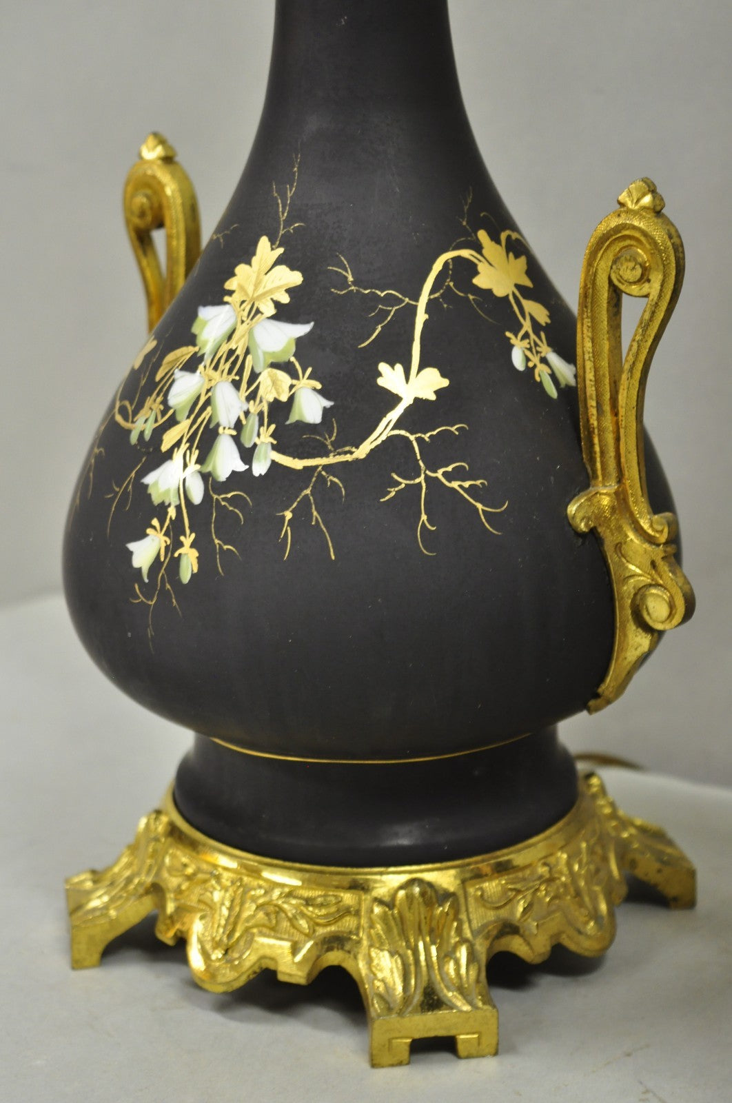 Antique Victorian French Black Porcelain Bronze Ormolu Oil Lamp Table Lamps Pair