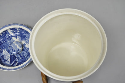Wedgwood Landscape Etruria Pattern Blue White Porcelain Covered Slop Pot Commode