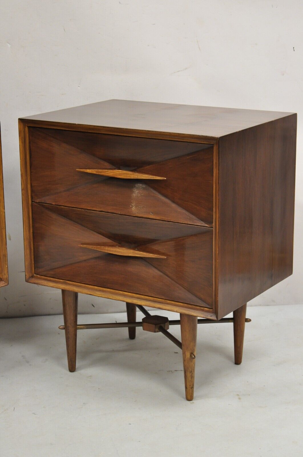 Vintage Mid Century Modern 3D Diamond Facade Walnut Nightstands - a Pair