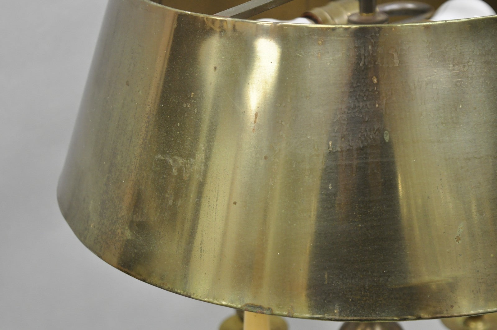 Vintage Chapman French Country Brass Tole Metal Bouillotte Desk Table Lamp