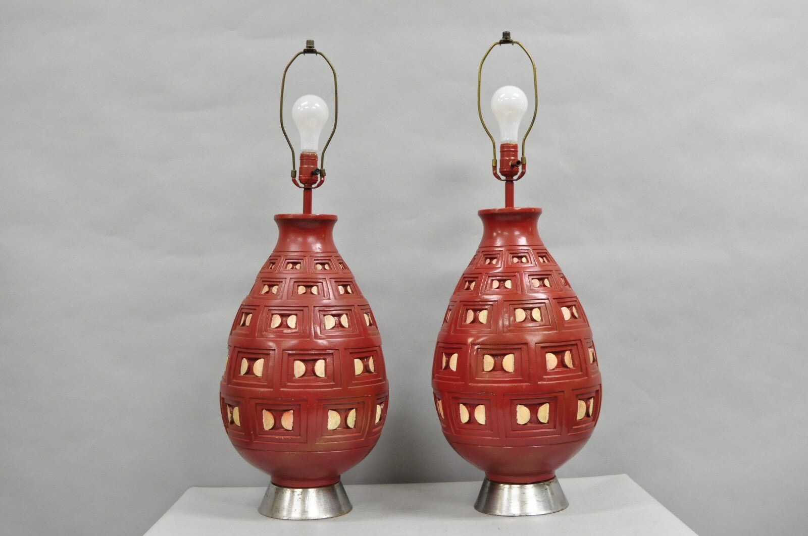 Mid Century Modern Space Age Red Ceramic "Beehive" Large Table Lamps - a Pair