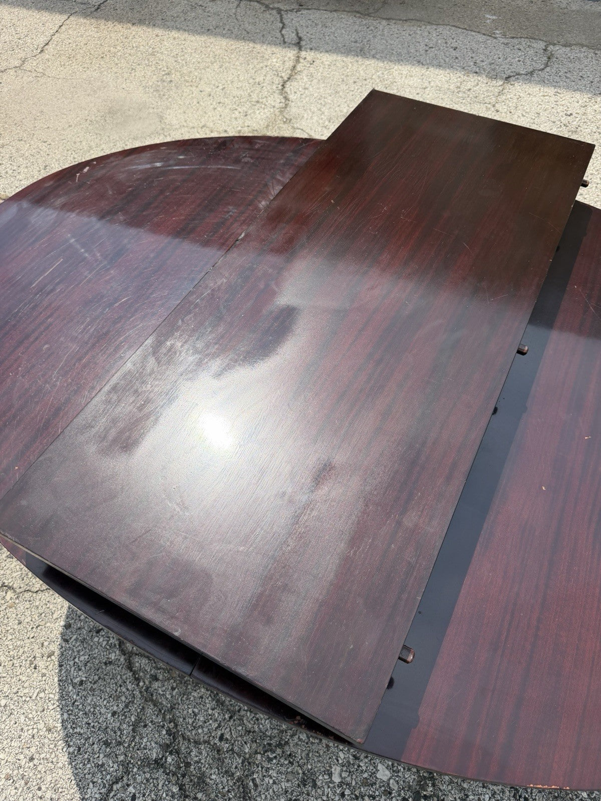Baker Barbara Barry Art Deco Style Oval 2 Leaf Extension Mahogany Dining Table