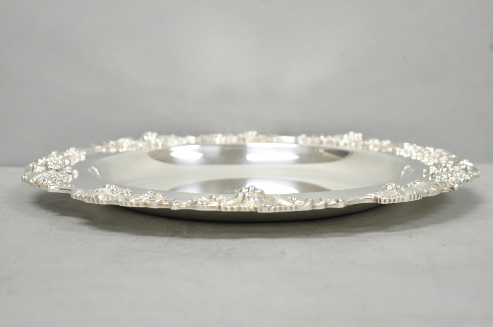 Vintage English Victorian Sheffield Silver Plated Grapevine Repousse 12" Dish