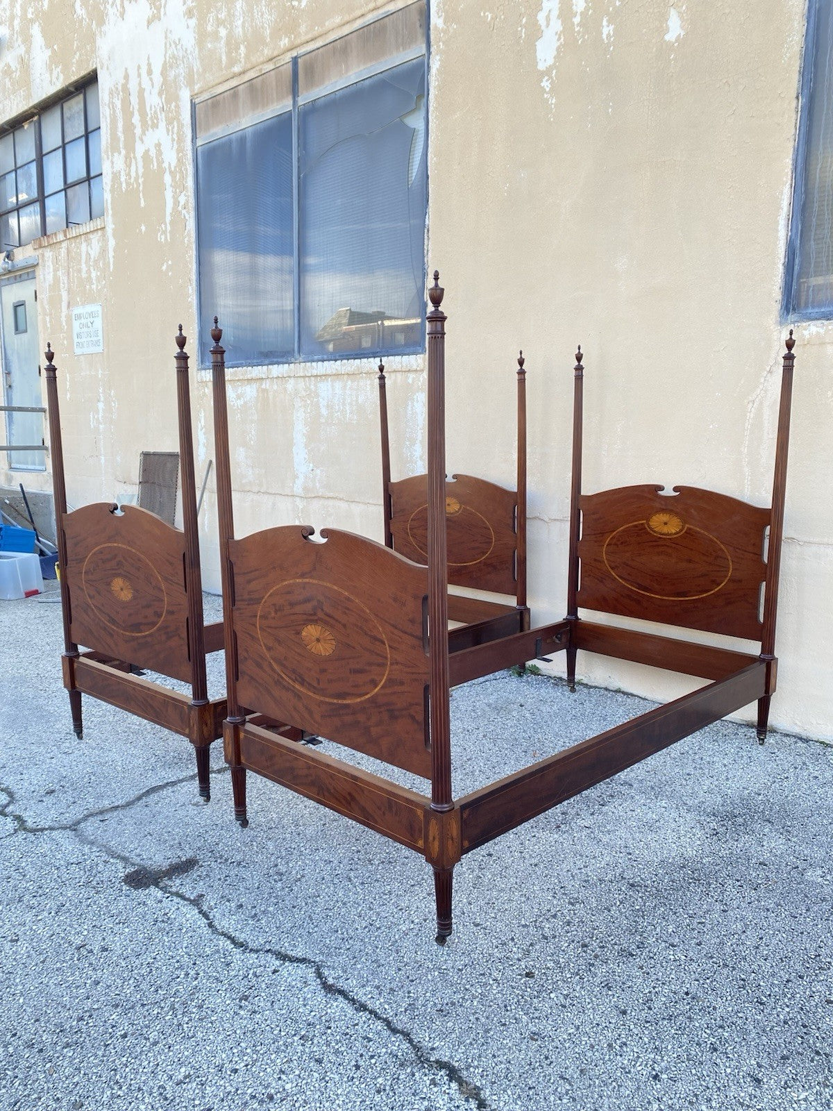 Antique Sheraton Federal Pinwheel Inlay Mahogany 4 Poster Twin Bed Frame - Pair