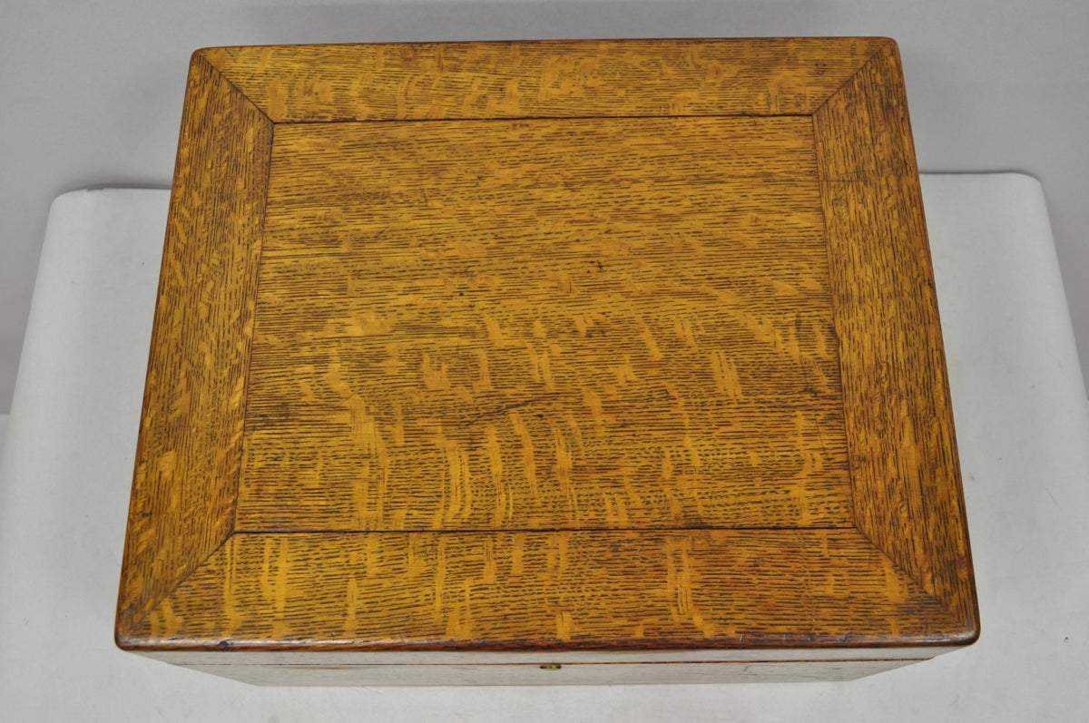 Antique Arts & Crafts Quartersawn Oak Fitted Silverware Case Flatware Chest Box