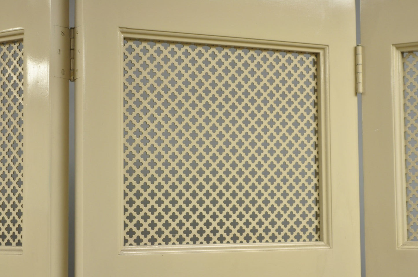 Vintage Lrg Hollywood Regency 92" Tall 6 Panel Bone Lacquer Room Divider Screen