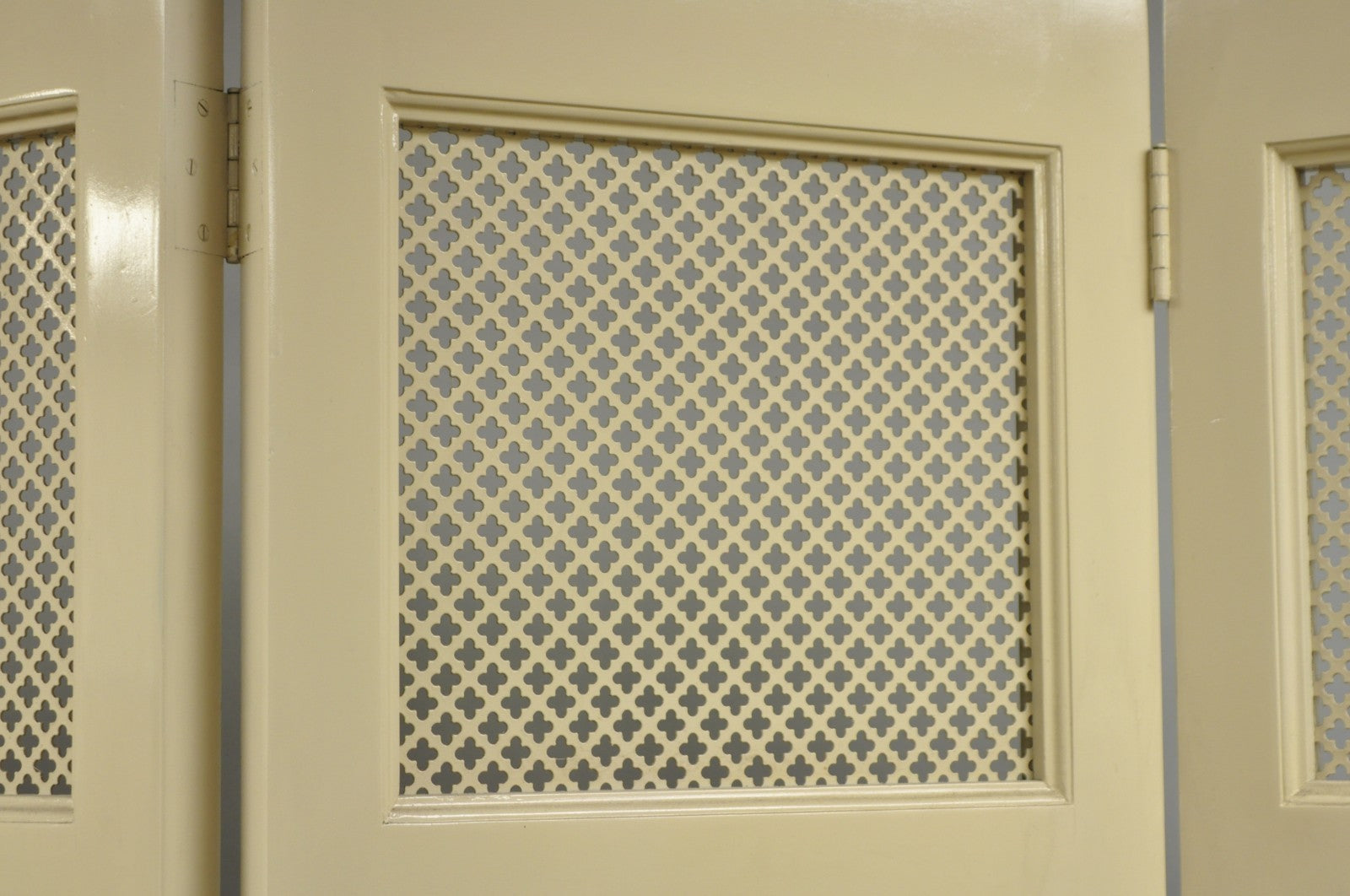 Vintage Lrg Hollywood Regency 92" Tall 6 Panel Bone Lacquer Room Divider Screen