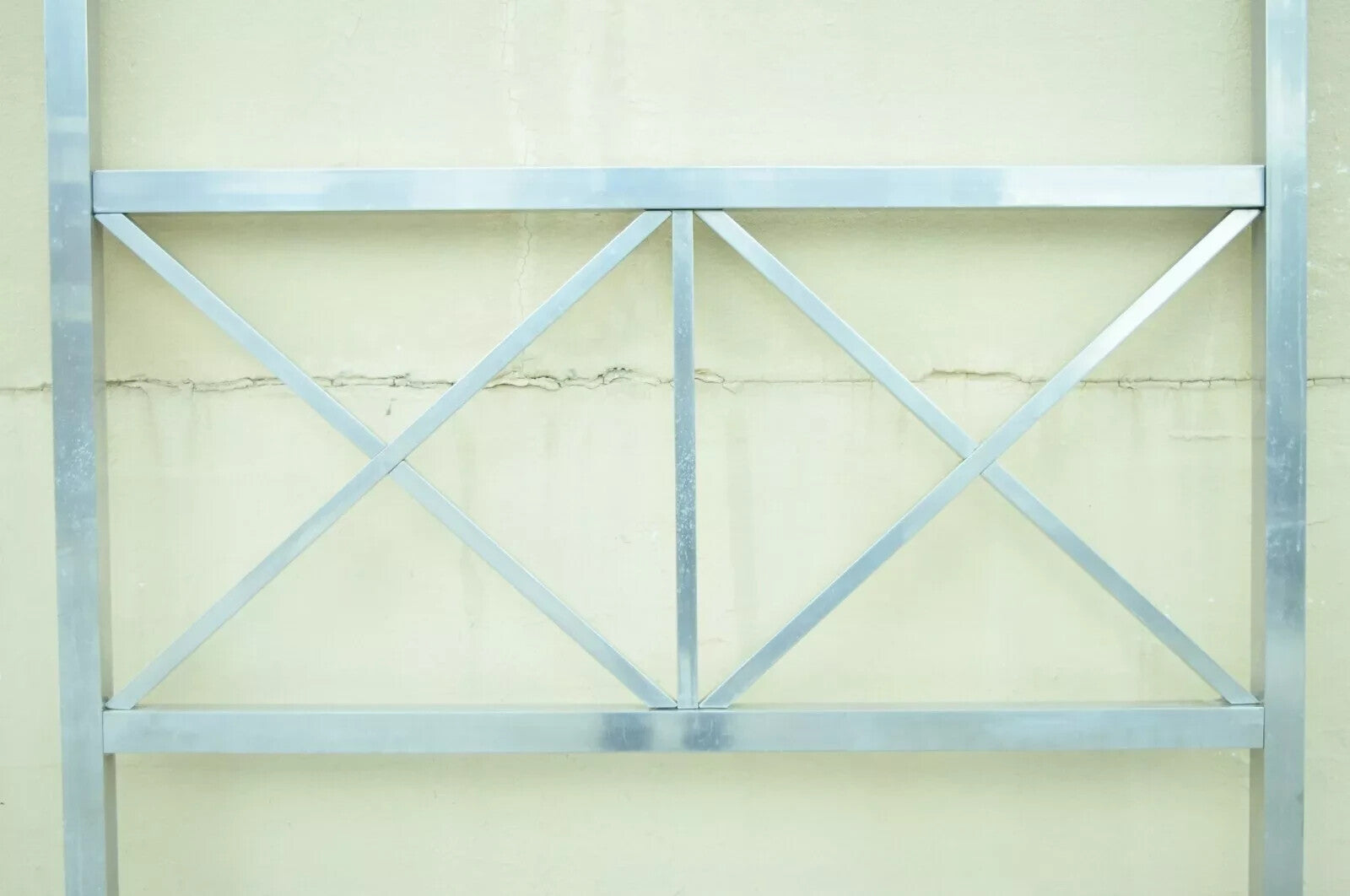 Mid Century Modern Aluminum Metal Finial Post X-Frame Queen Size Bed Headboard